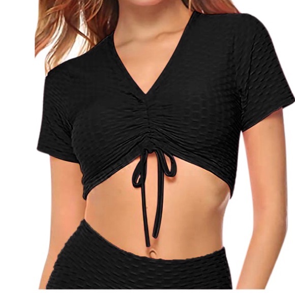 SET Honeycomb Textured High waist Scrunch Butt leggings & Drawstring Crop Top - Picture 8 of 9